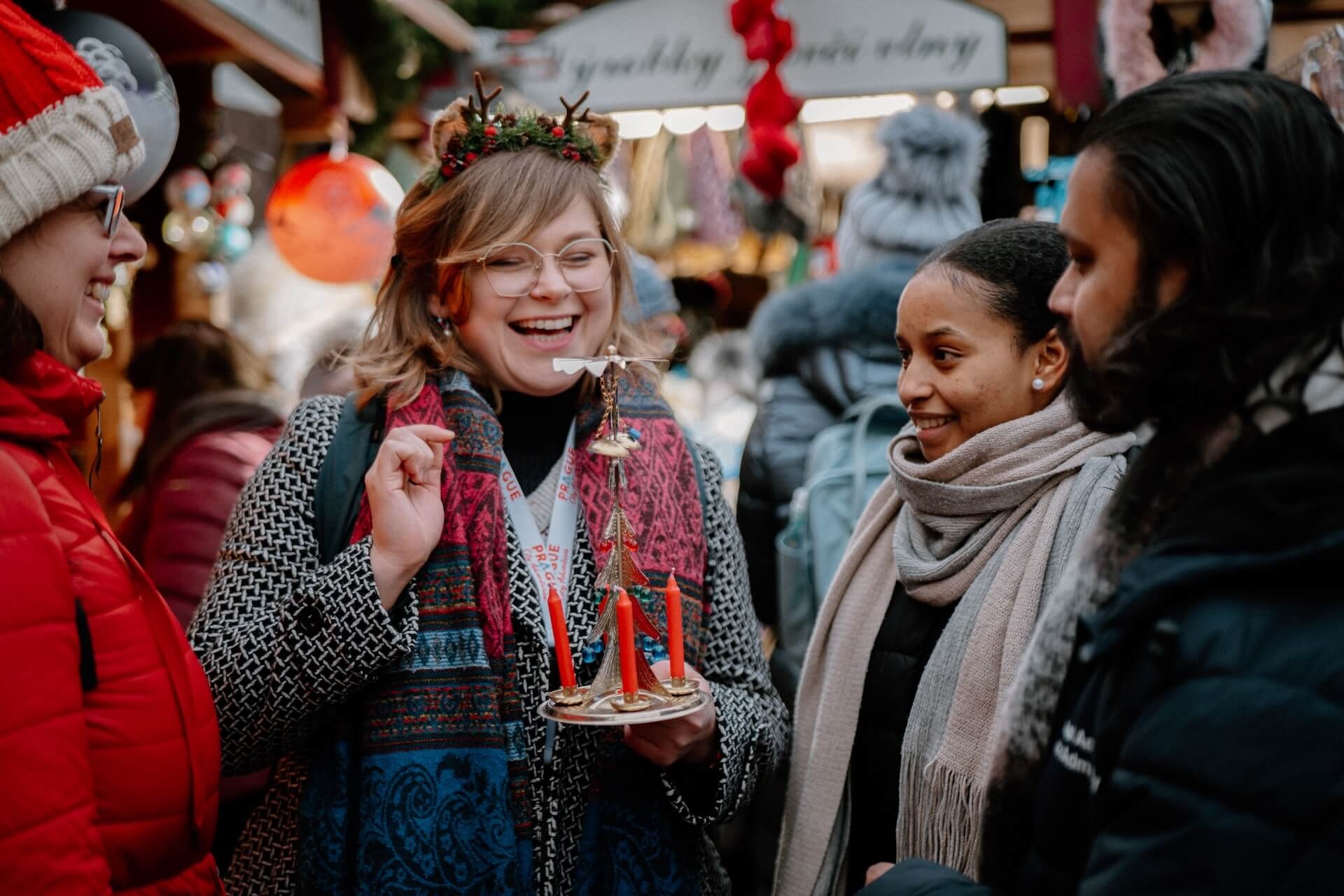 Mercados de Navidad de Praga: tour privado con vino caliente